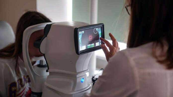    2026 год: Открытие роли В-клеток в патогенезе детского артрита открывает новую эру в терапии, избавляя детей от боли и ограничений.