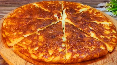 Хачапури по-ленивому: сырная лепешка на сковороде