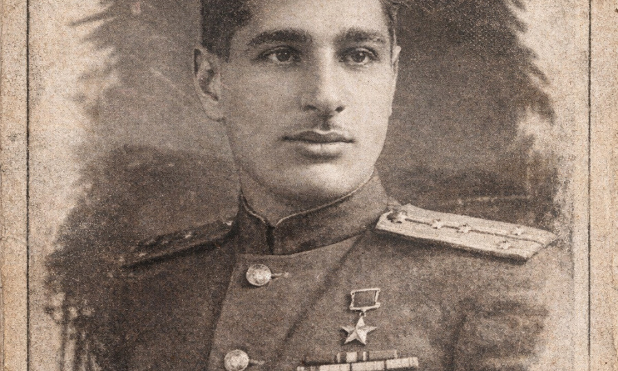 Один против семерых: Как лейтенант Хачатрян в одиночку обратил в бегство врага и взял в плен 26 солдат