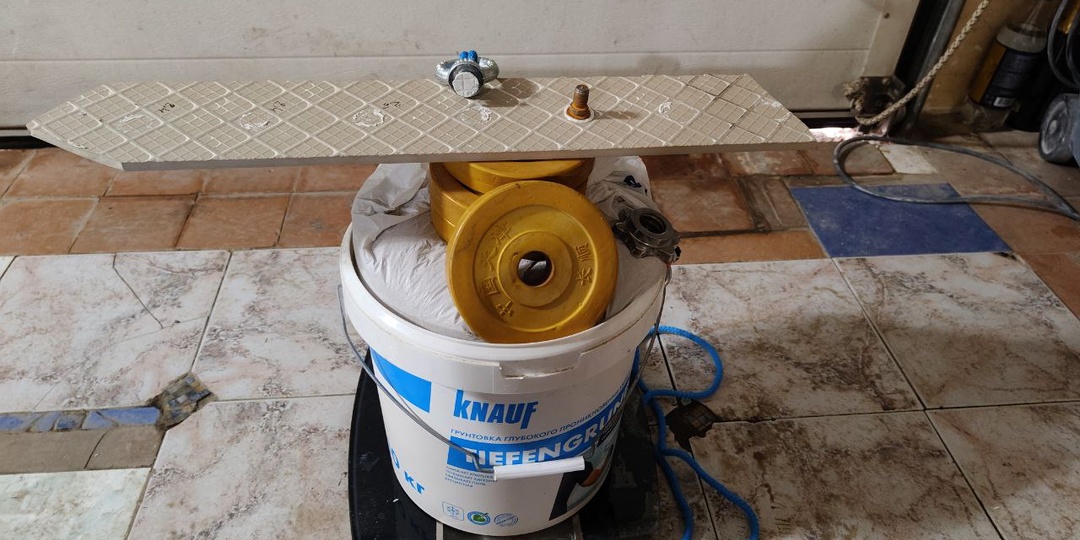 Чем точнее испытать Адгезию Клея "С2 ТЕ S2" - калькулятором, ведром или духовкой