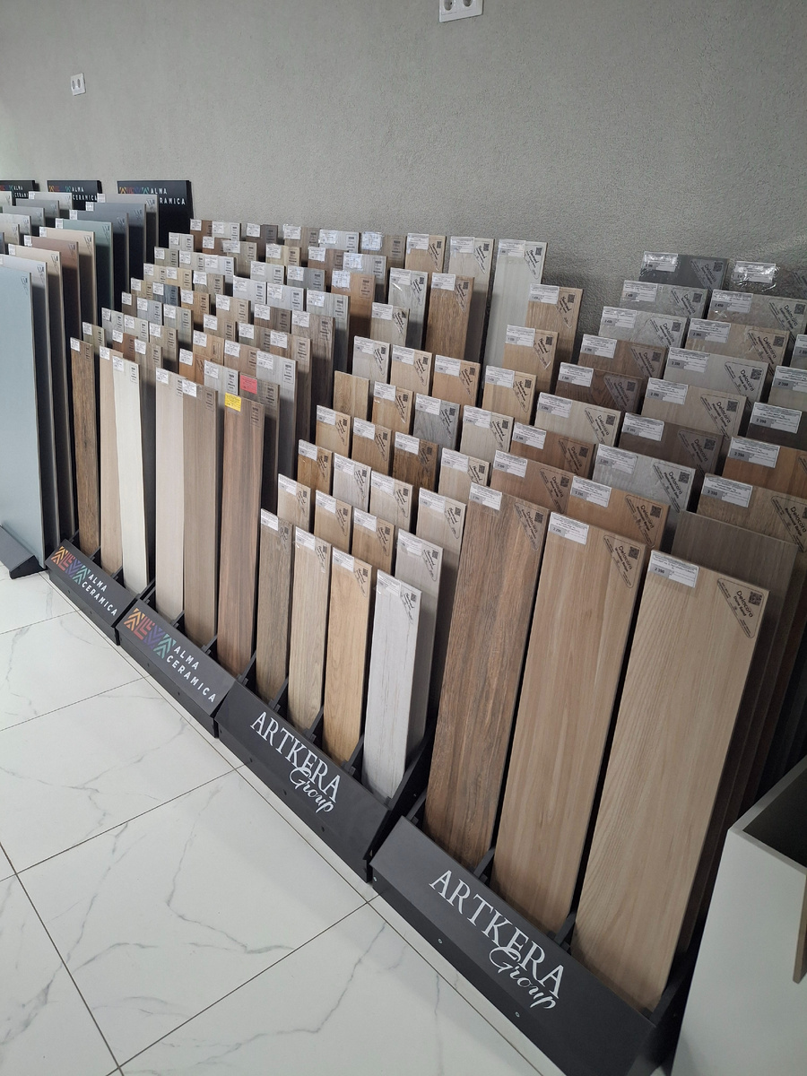 Как хорошо было в 80-е!!! Какой кафель добыл, с тем тебе и жить