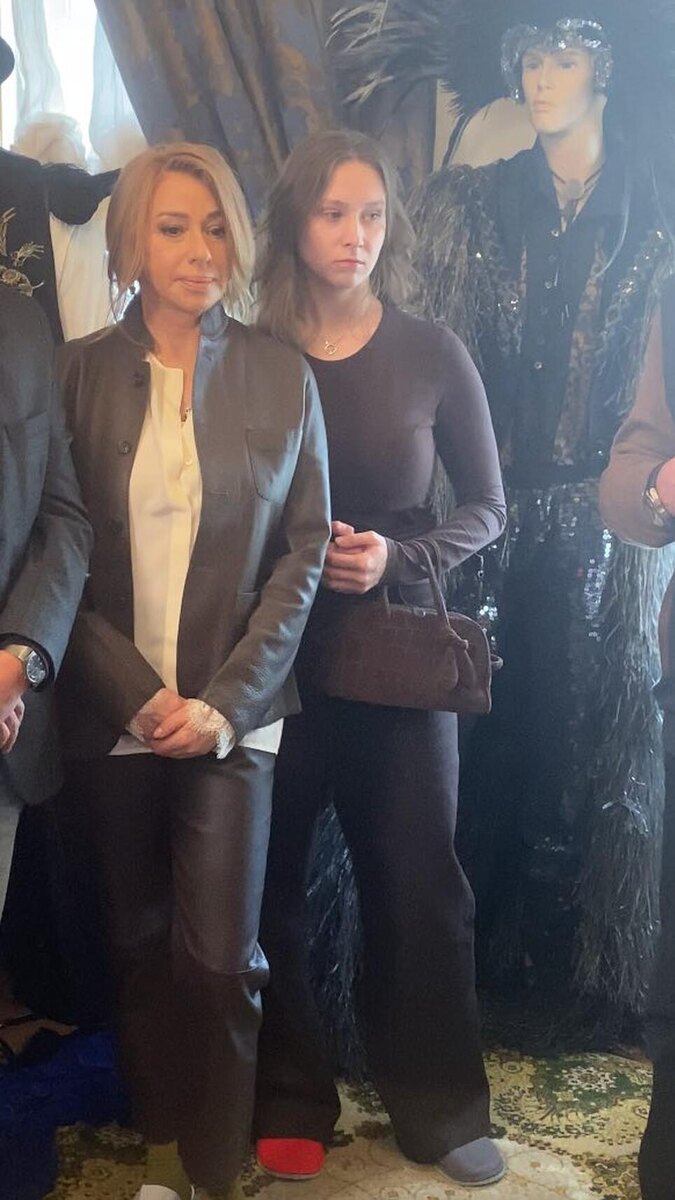    Алена Апина с дочерью Екатерина Нечаусова, 7Дней.ru