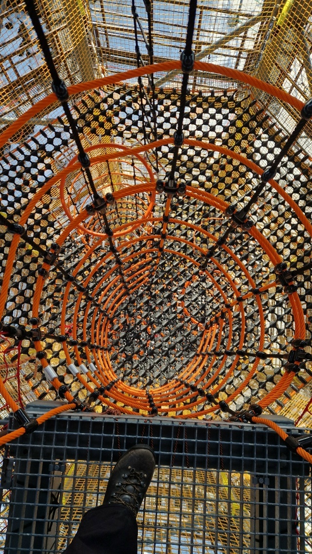    Большую веревочную башню построили в Горном парке Рускеала в КарелииРускеала экстрим Парк / VK