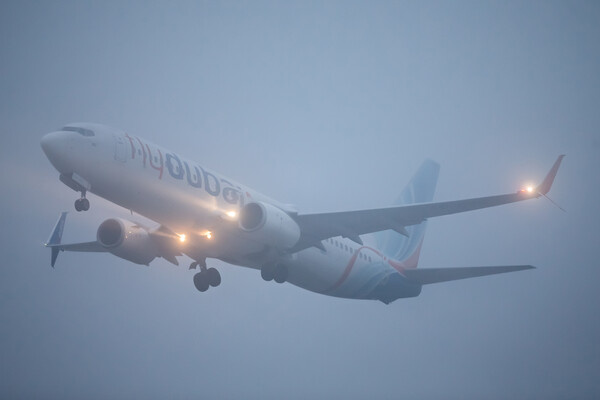    Самолет Boeing 737-800 авиакомпании Flydubai заходит на посадку / Edgar Breshchanov/Global Look Press