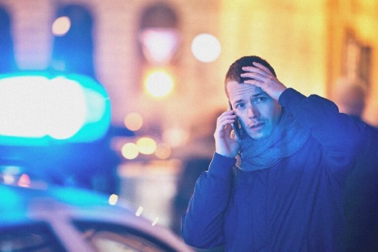    Иллюстрация к материалу: Пропал ребёнок: что делать родителям в первые часы поиска