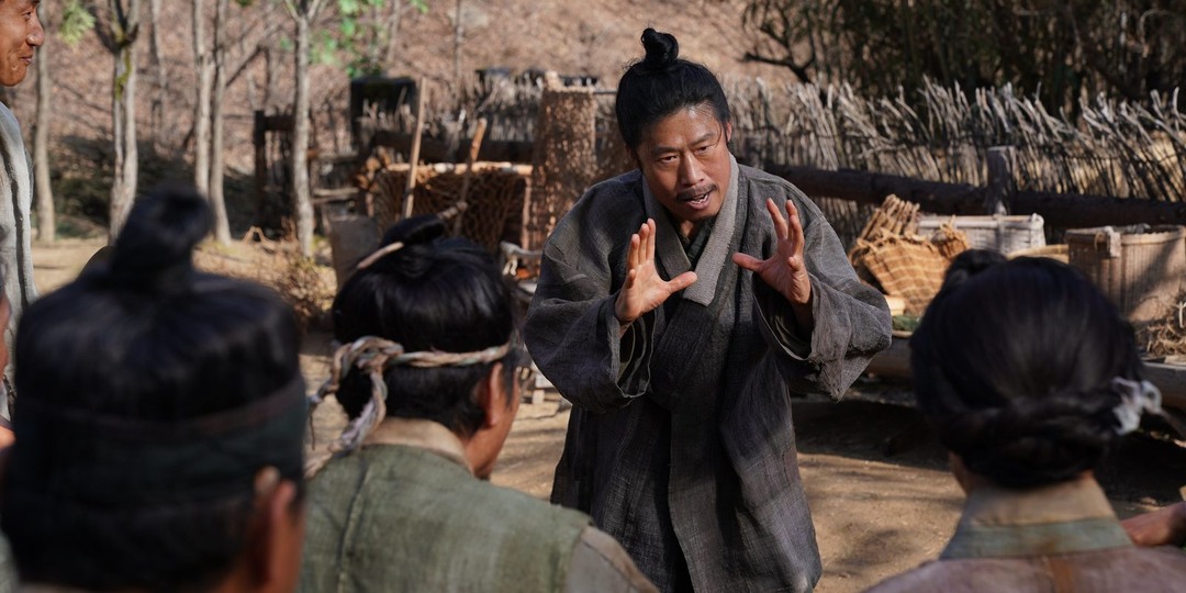 «Человек, который живёт с королём» с Пак Джихуном бьёт рекорды!