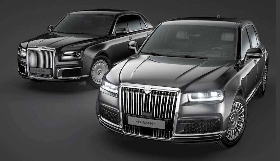 Рестайлинговый Aurus Senat (на переднем плане) представили ещё в 2024 году