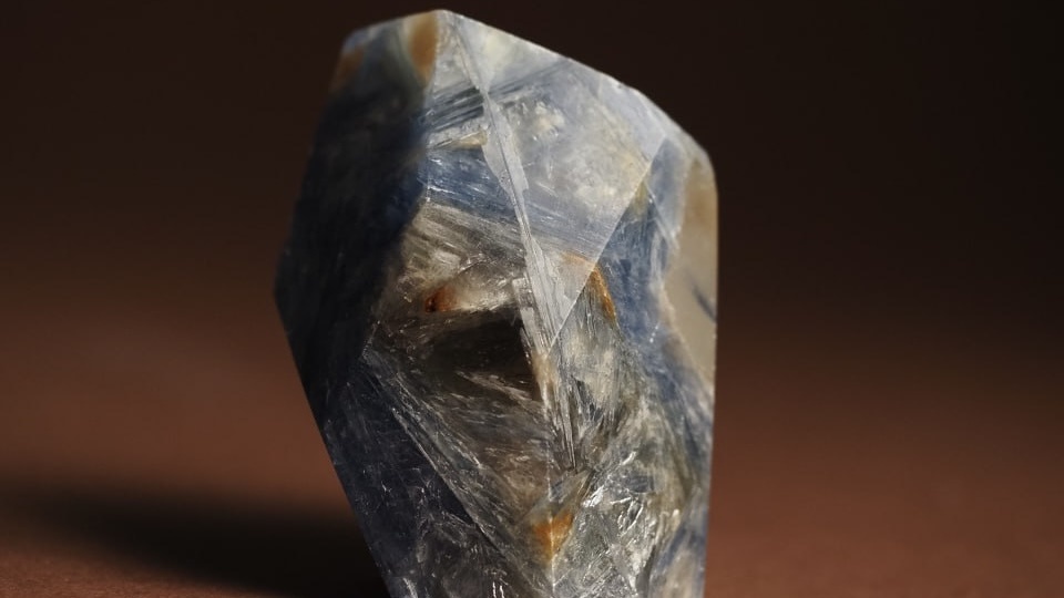 кианит/кристалл/амулет/талисман/мода2026