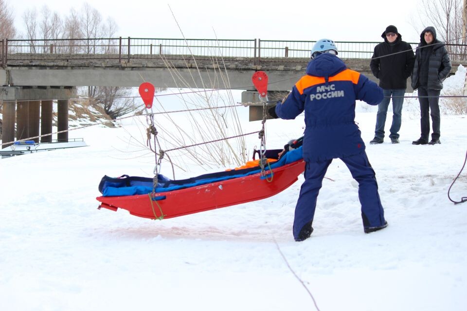    Командно-штабные учения экстренных служб в преддверии паводка в Алтайском крае. Источник: Евгения Кочеткова/"Толк"