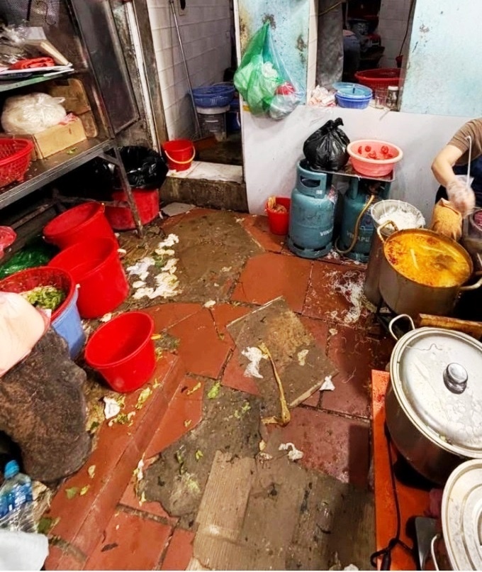 На кухне в Ханойском кафе