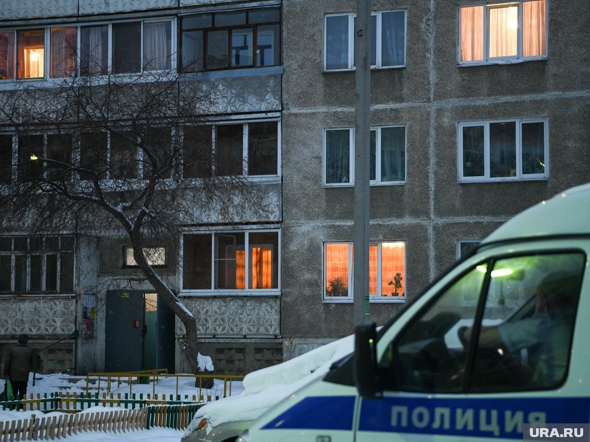     Тело пожилой женщины обнаружили в высотке на улице Решетникова (архивное фото)