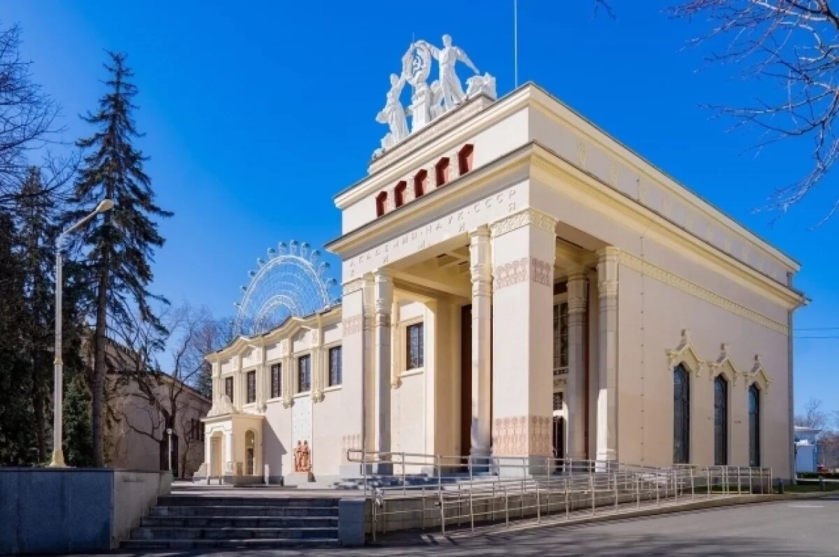    Собянин рассказал, какие объекты ВДНХ отреставрируют в ближайшее время