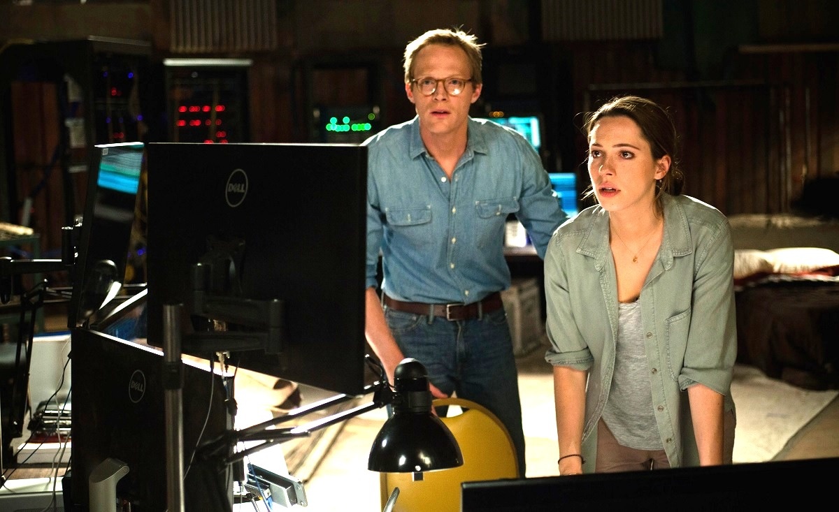 А когда-то в роли ChatGPT снимался сам Джонни Депп.