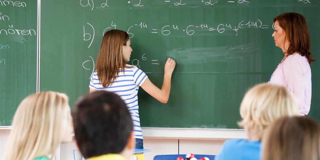 Минпросвещения планирует увеличить долю посещающих продленку детей до 17,6%