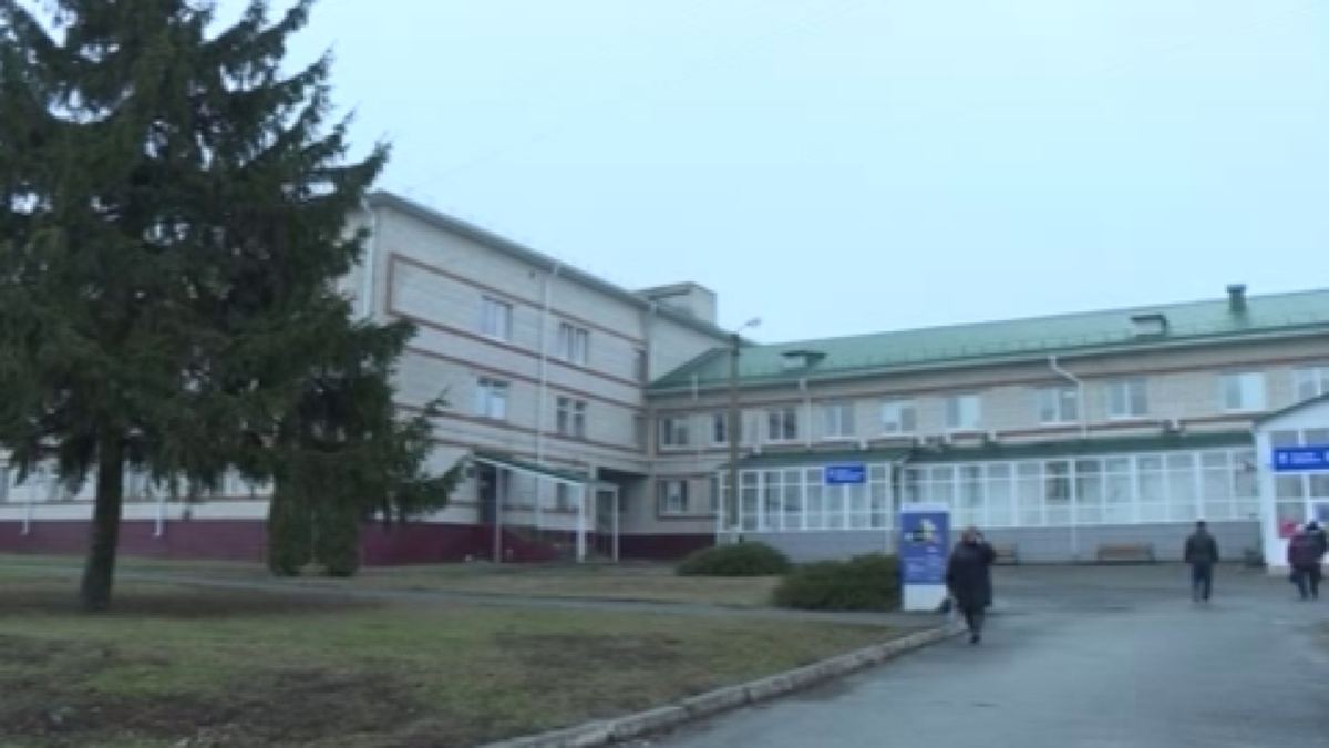    В Курской области отремонтируют дороги к медучреждениям