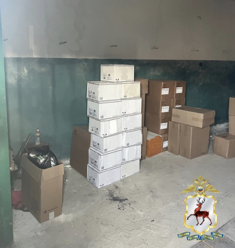    Склад с немаркированными сигаретами на 1,5 млн рублей обнаружили в Арзамасе