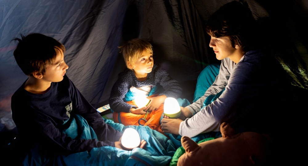 Ночёвка у друзей: запрещать или разрешать?