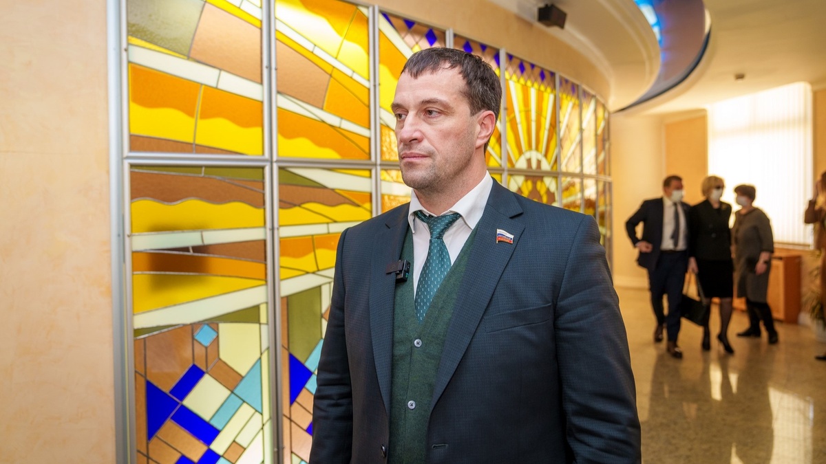    Эдуард Исаков покидает пост заместителя губернатора Югры