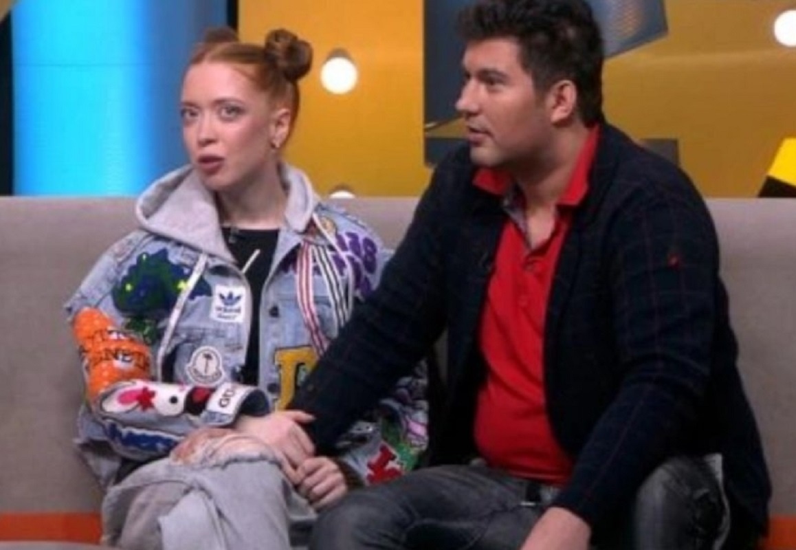    Ещё недавно пара делилась счастьем в телеэфире