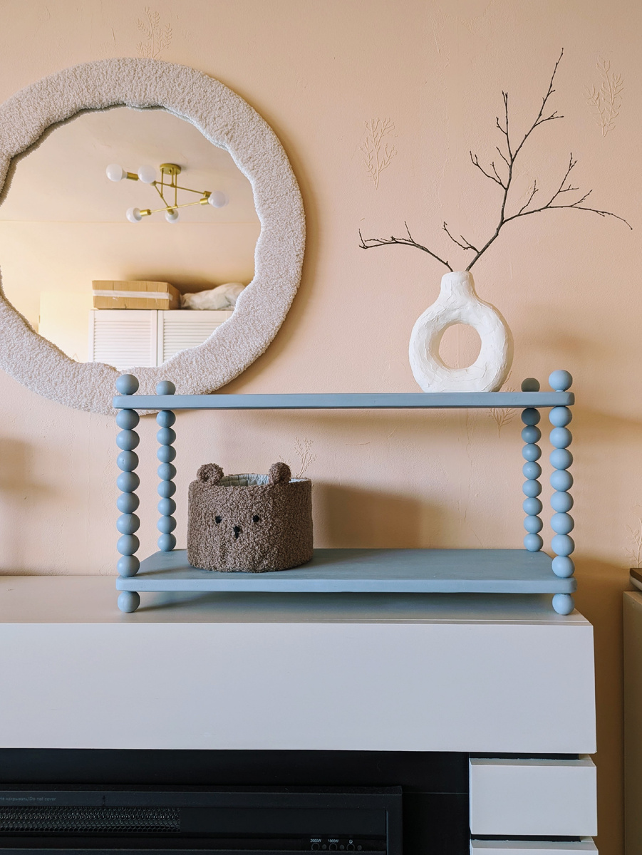 Полку пока не повесила, ещё думаю наж расположением