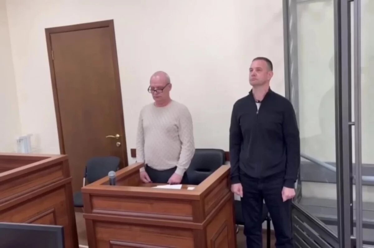    Замначальника межрегионального отдела по надзору за объектами нефтеперерабатывающей промышленности и магистрального транспорта Северо-Кавказского управления Ростехнадзора Алексей Беседин признан виновным по ч. 5 ст. 290, ч. 6 ст. 290, ч. 3 ст. 290, ч. 1 ст. 30 ч. 5 ст. 290, ч. 1 ст. 285, ч. 2 ст. 292 УК РФ.