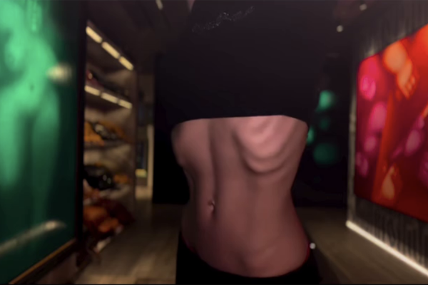 halfbloodval/Instagram   📷