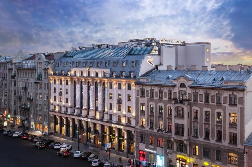 Обзор отеля Crown Hotel St.Petersburg