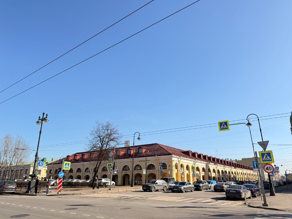 Василеостровский рынок