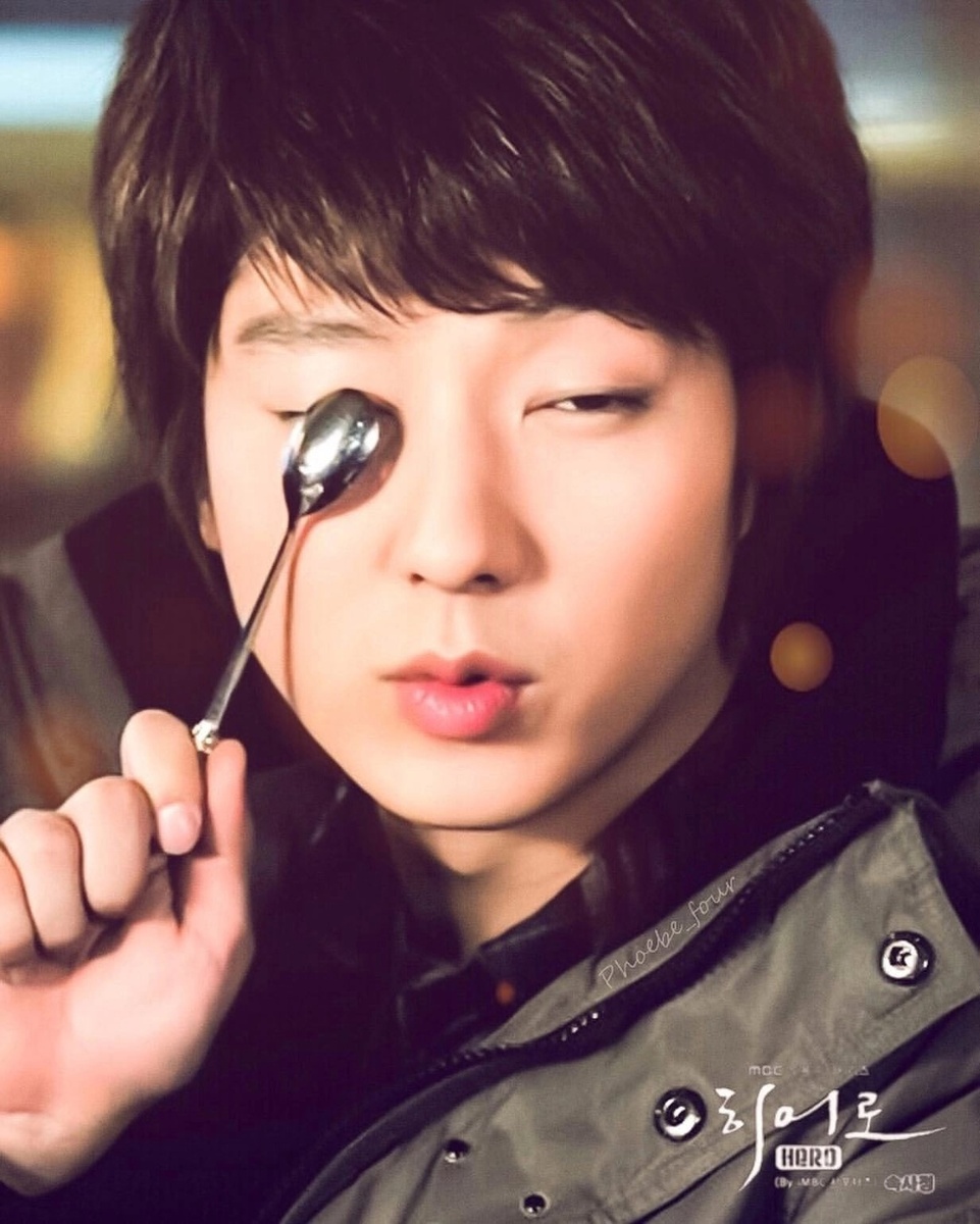 Думали, я кадр с восхождением по трубе покажу? Хитренькие, сами ищите)))