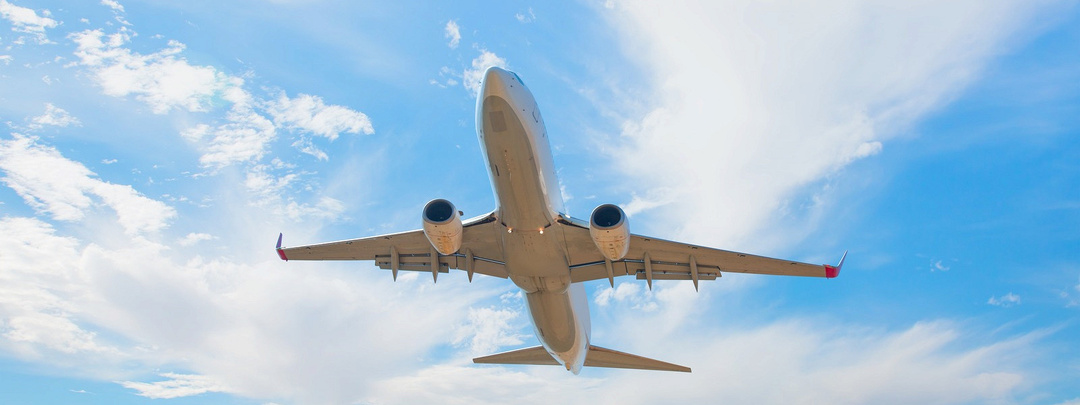 Что будет с це­на­ми на авиа­би­ле­ты в 2026 го­ду: прог­но­зы, ин­сай­ды и со­ве­ты, ког­да покупать