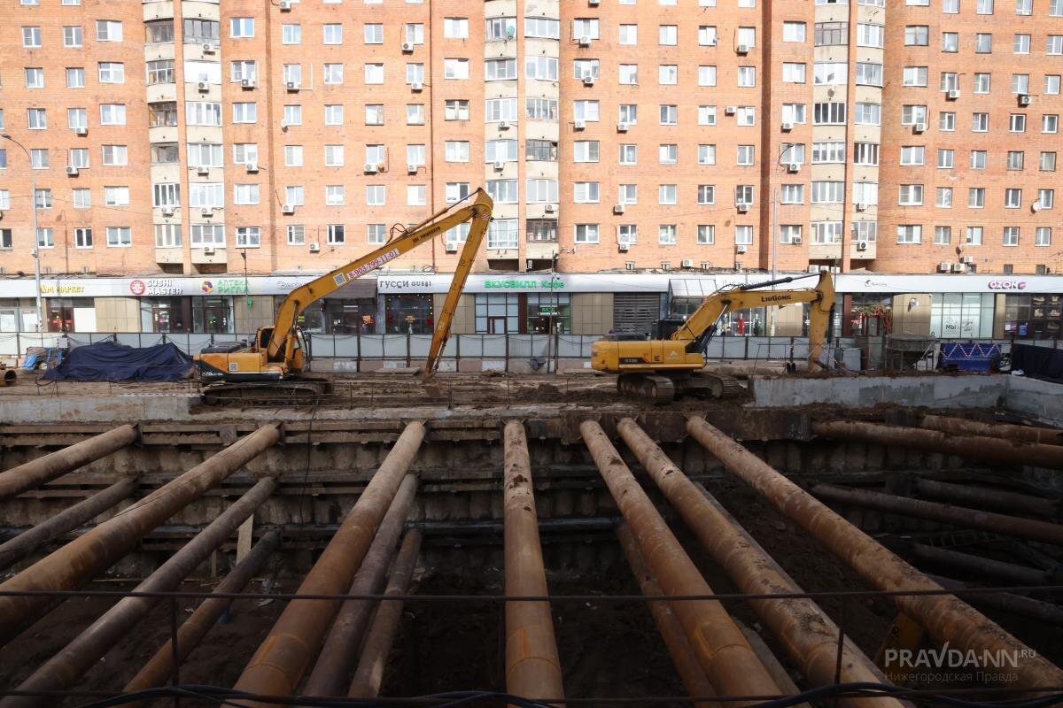    Строители разработали больше 10 тысяч кубометров грунта под котлован