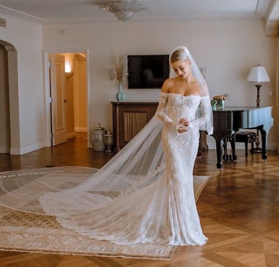 7 самых обсуждаемых свадебных платьев звезд. Идеи для вдохновения