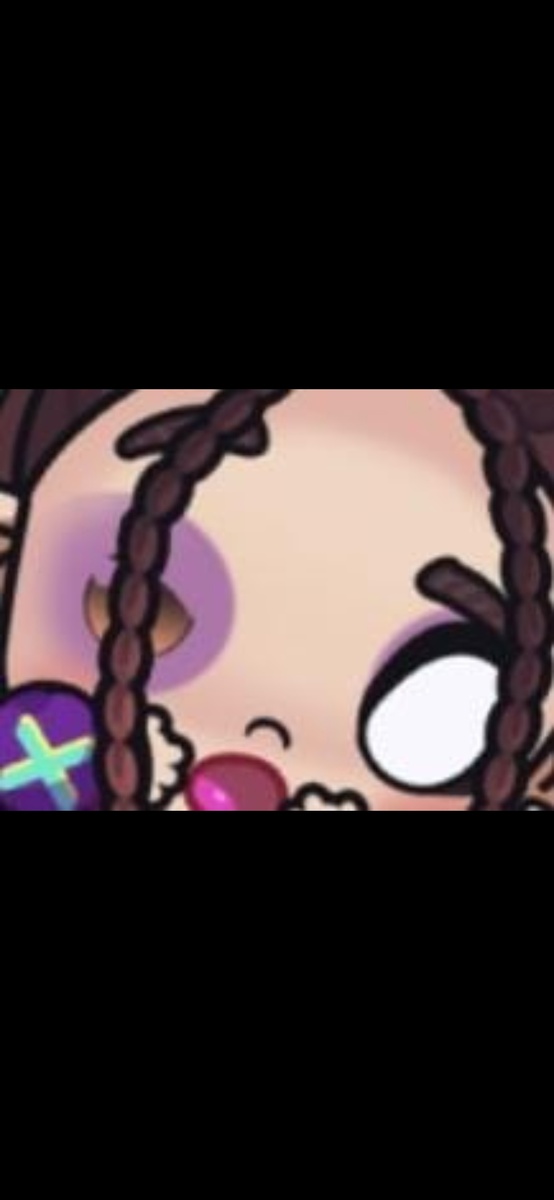 Это баг в аватар world, не знаю как эту чилиху зовут но в общем второе движение, у неё вот так вот косятся глаза...