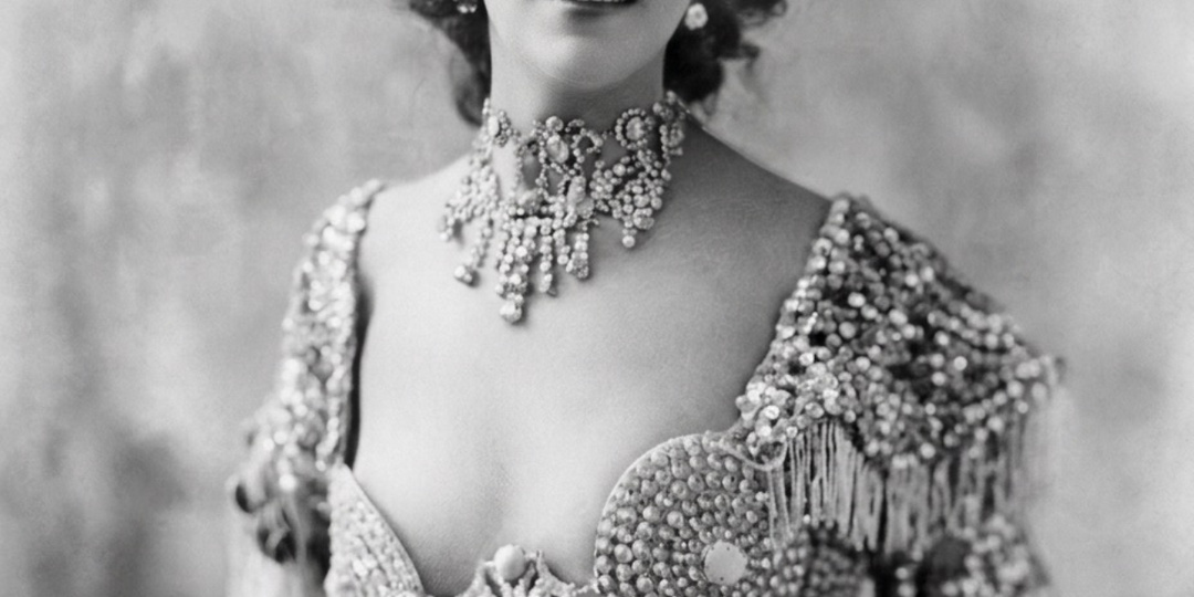 Ходячая катастрофа по имени Лола: как из-за женщины низкой социальной ответственности свергли короля