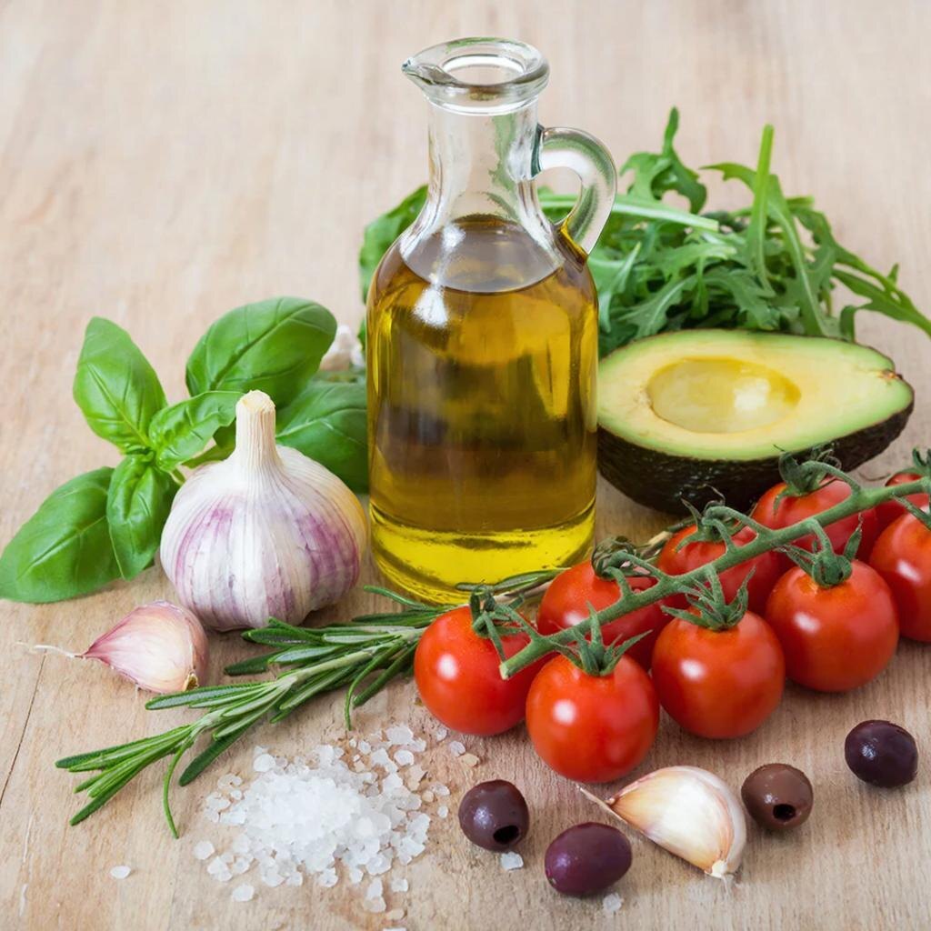 Часто ориентируются на температуру дымления: чем она выше, тем лучше. Но это не совсем так.