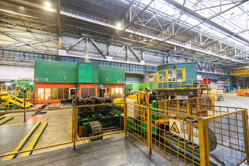    Реверсивный стан