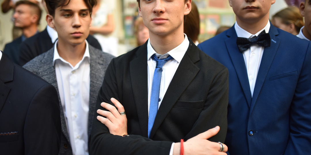 Ребенок-подросток ничего не рассказывает. Как выстроить мост вместо того, чтобы брать штурмом?