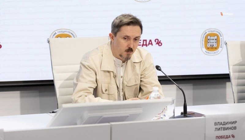    Главный режиссер Ставропольского краевого театра кукол Владимир Литвинов Фото: Валерия Алтухова / / ИА «Победа26»