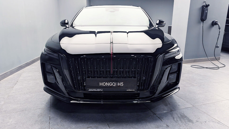 Hongqi H5.📷Фото: «Авилон»