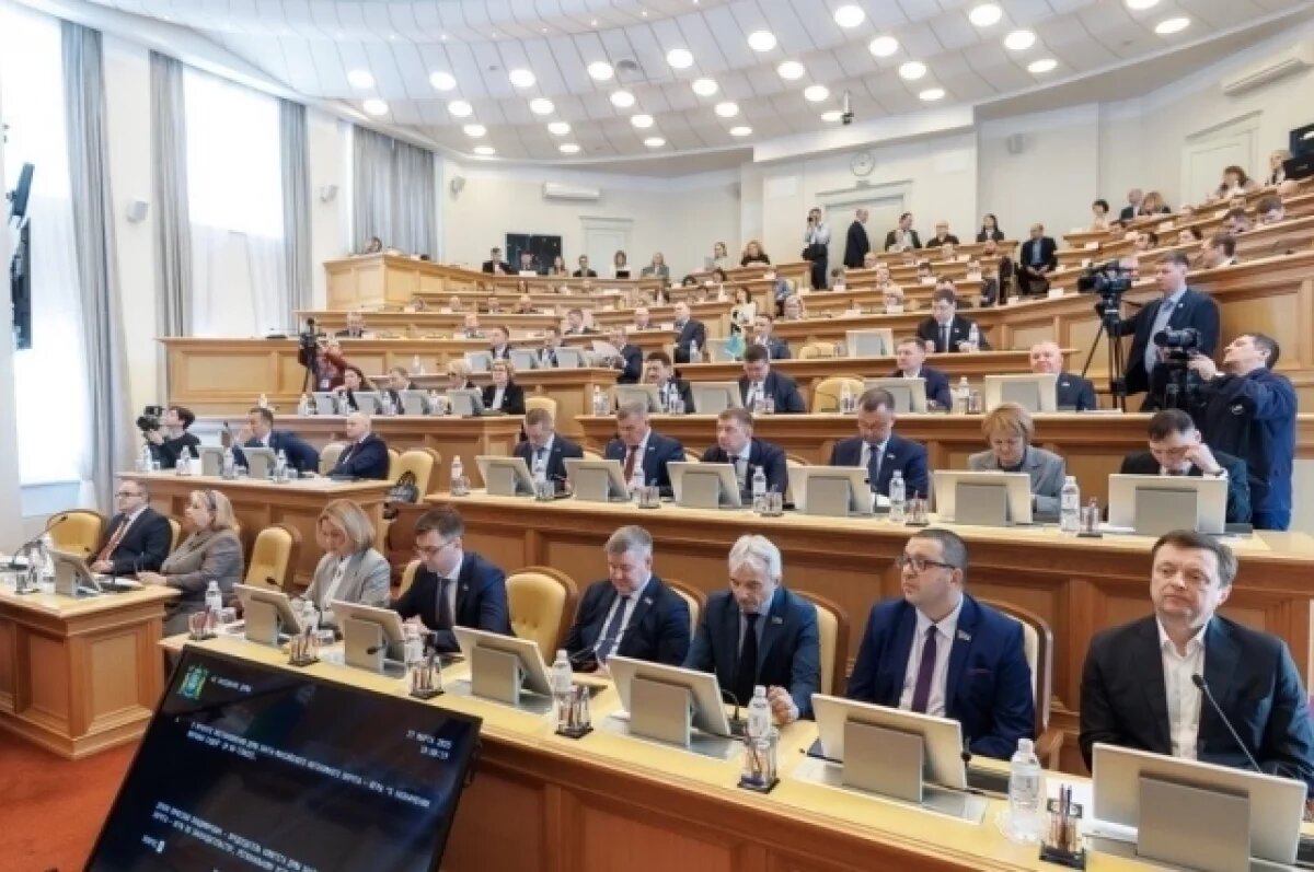    Почти три десятка вопросов рассмотрят депутаты Югры на 55 заседании