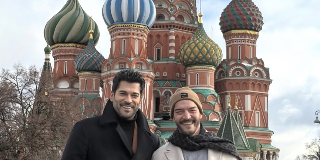 Разделся для Москвы: Бурак Озчивит продает свои вещи за баснословные деньги. Кому достанется «тело» кумира?