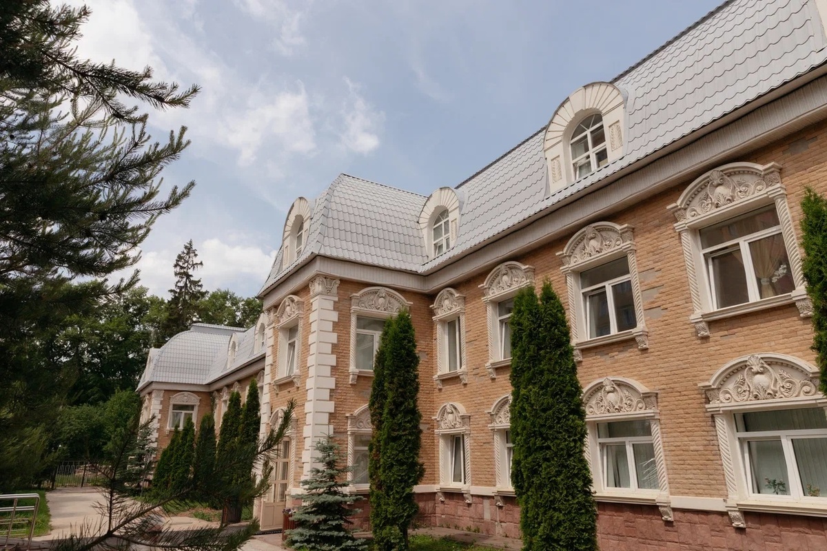Здание пансионата