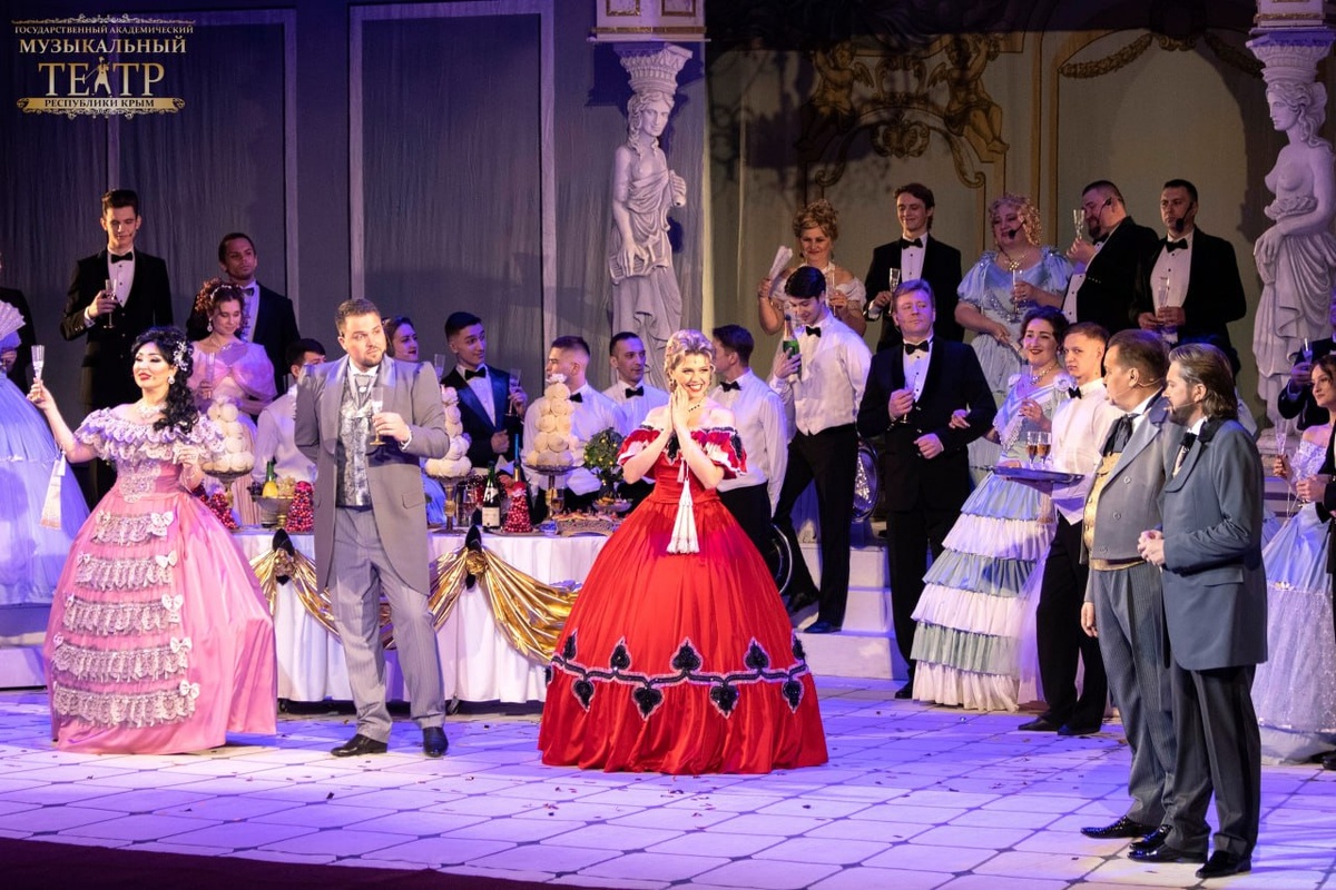 Опера «Травиата» // Фото со страницы Государственного академического музыкального театра Крыма в ВК