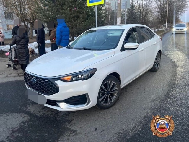 В Твери водители сбили трех пешеходов, включая 5-летнего мальчика