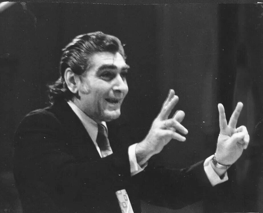    Ким Назаретов