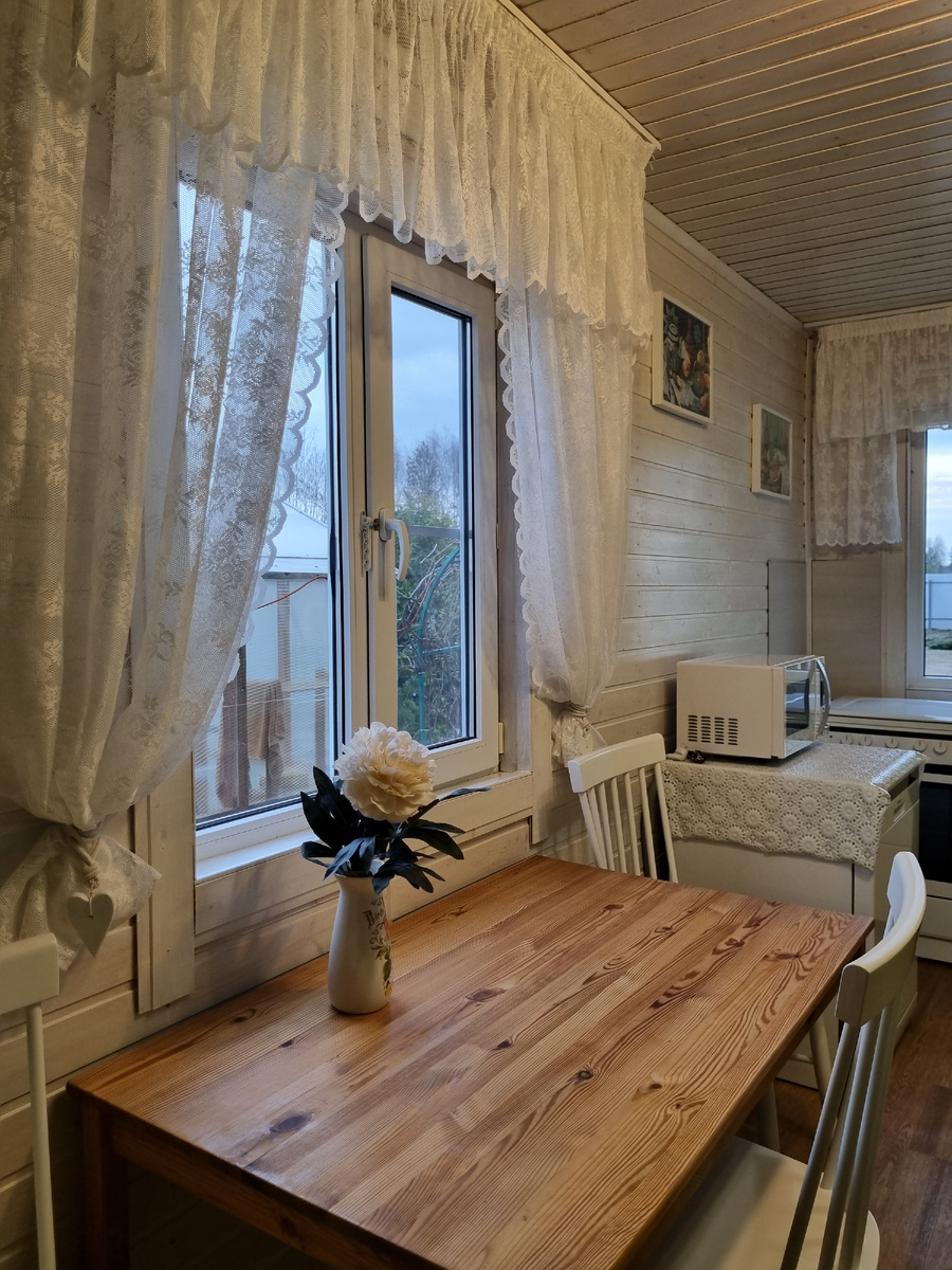 Белая кухня