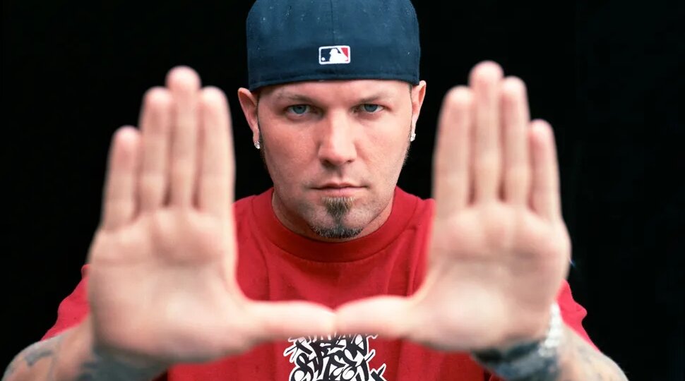 Порно-журнал, разбитое сердце и красная кепка: как родилась Nookie - самый скандальный трек Limp Bizkit