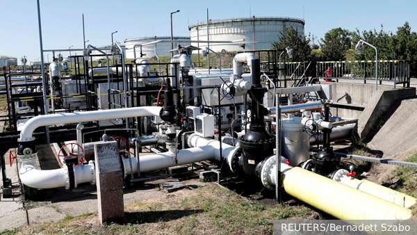     Фото: REUTERS/Bernadett Szabo   
 Текст: Валерия Городецкая