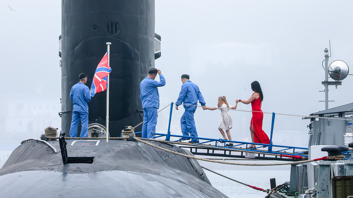 Встреча экипажа подводной лодки «Уфа» во Владивостоке, 2025 г. (С) Юрий Смитюк/ТАСС