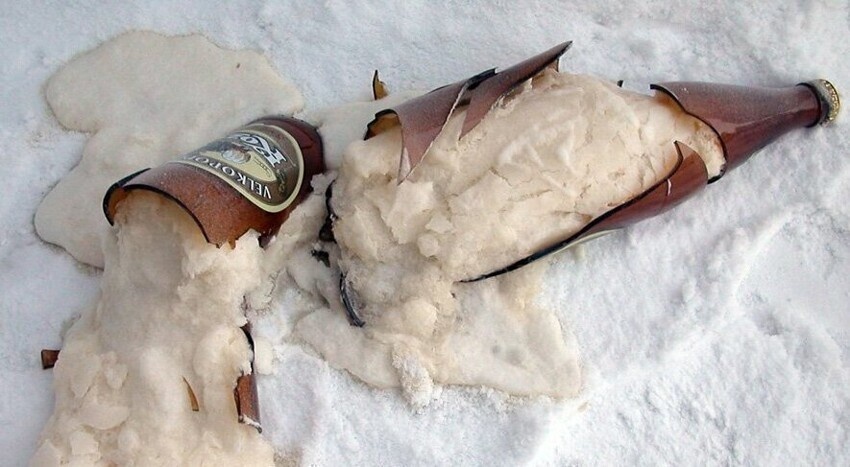 Хватит гробить напитки в морозилке! ❄️🚫 Почему виски и коньяк не должны там лежать